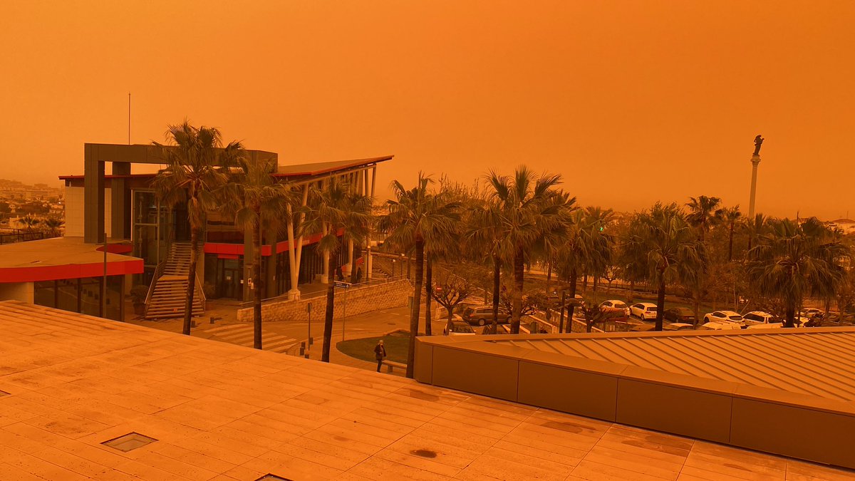 Adriolo85's tweet photo. No estamos trayendo el sahara poco a poco y que le den a pedro sanchez #HeDicho https://t.co/CHcNpOJfHY