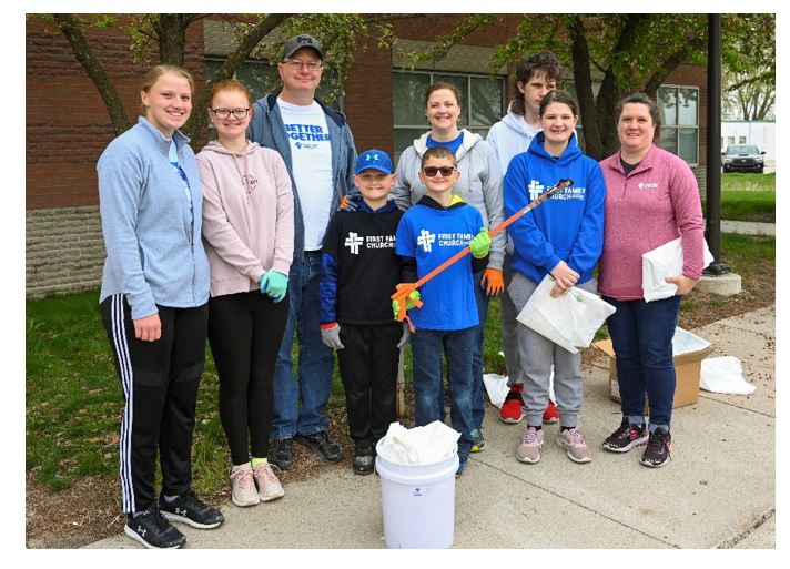 CityofBondurant's tweet photo. Join in to #keepbondubeautiful April 16! 9am-11am @ City Hall #bondurantia #smalltownbigthings
Register on the City's website. https://t.co/m1CngU9LK1