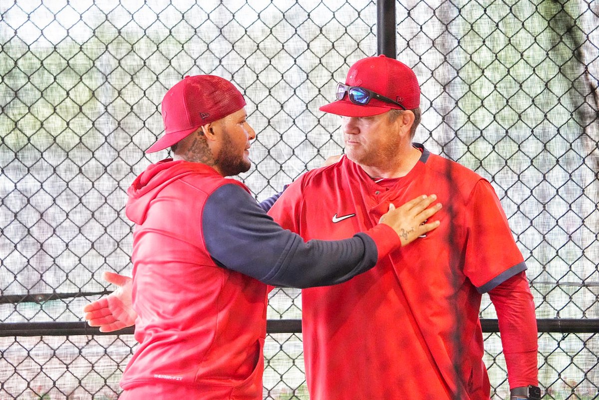 A Cardinals Hall of Fame closer with his (future) Hall of Fame catcher.

Izzy threw to Yadi in more regular season games (169) than any other catcher in his career.