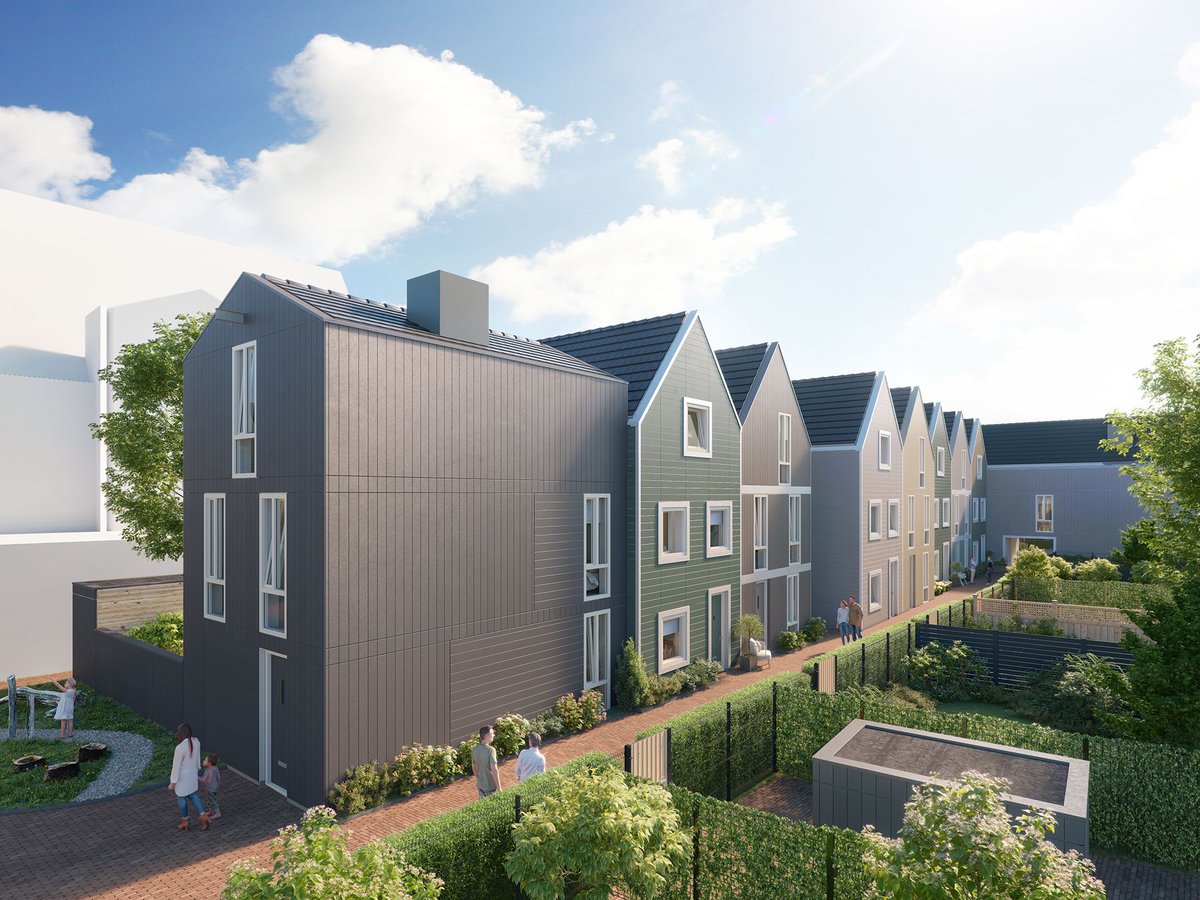 Heilijgers's tweet photo. HAZENLEGER ZAANDAM
Vanaf vandaag kunnen belangstellenden hun woningvoorkeur doorgeven voor de 18 stadswoningen in centrum van #Zaandam. "Wonen in het Hazenleger" bestaat uit 42 (huur)appartementen en 18 Stadswoningen in een kenmerkende Zaanse stijl. https://t.co/gt18hPnrJi https://t.co/x8Wg1oIC5q