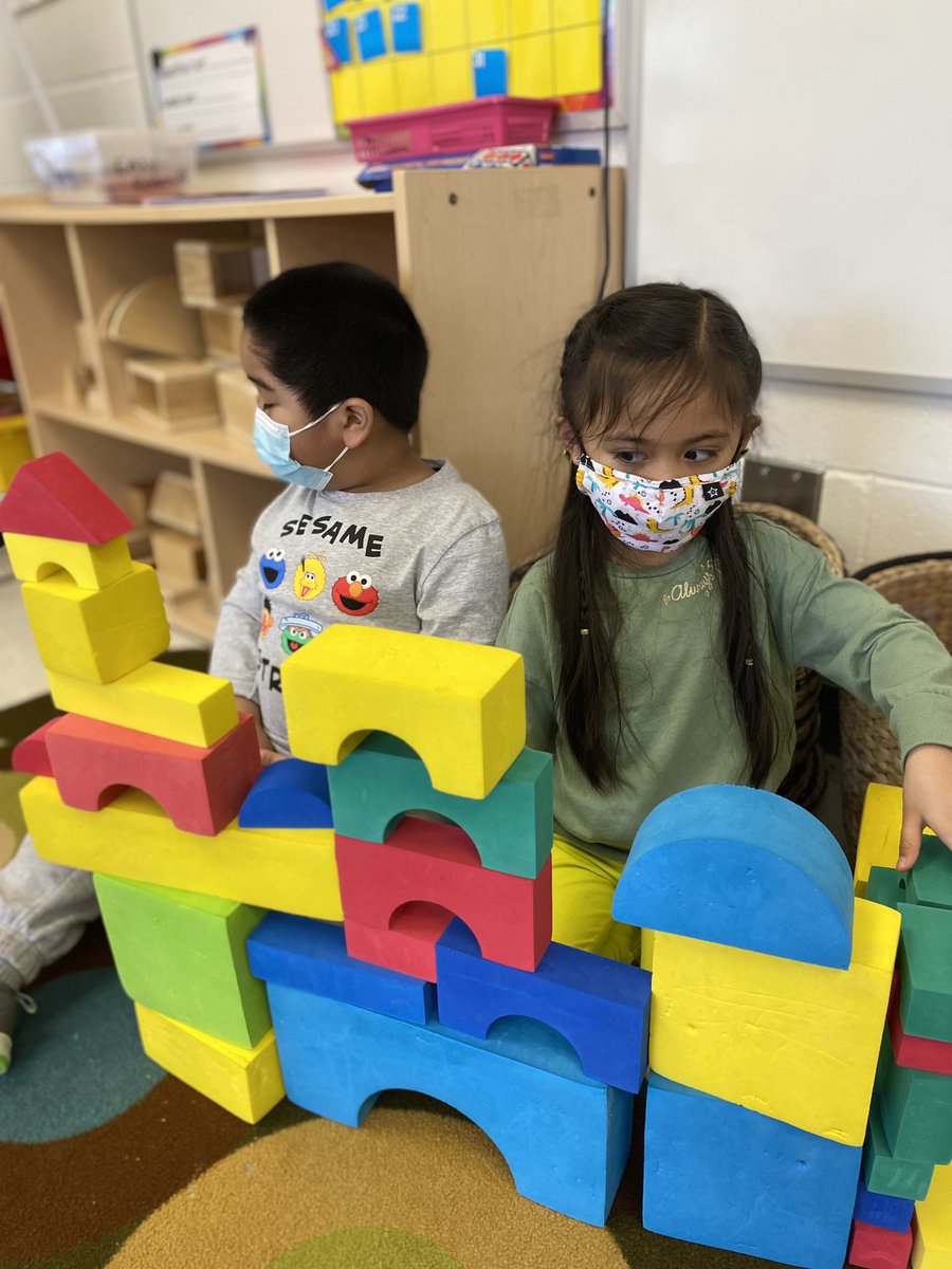 A fun visit to Kinder today ☺️