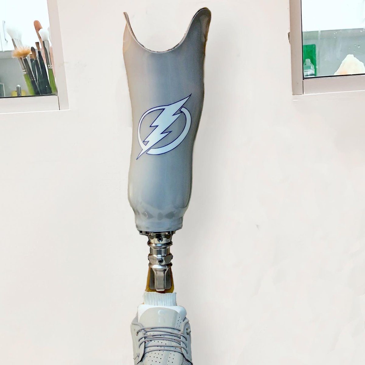 WCBL_OandP's tweet photo. Delivering inspiration to our patients is what motivates us every day. ⚡️💙⭐️🏒🏈 #whatmotivatesyou #prostheticleg #tampabaylightning #dallscowboys #prostheticdesign #fabrication #prostheticfabrication #oandp #prosthetist https://t.co/3rE4i3plma