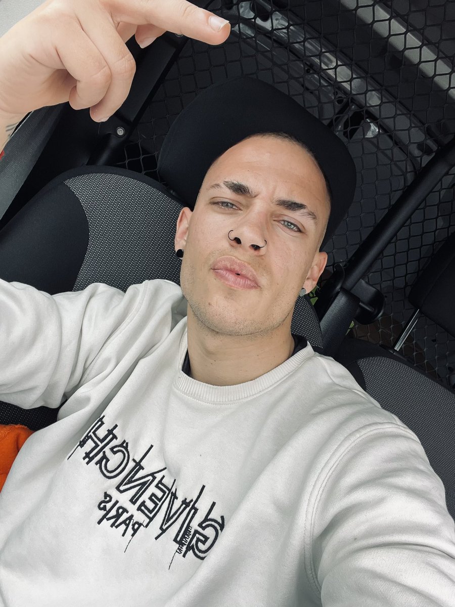 𝐉𝐎𝐒𝐄𝐅𝐎 tweet media