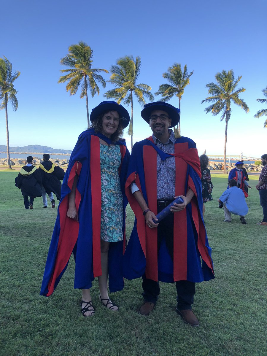 NaomiMGardiner's tweet photo. congratulations dr @CexyNature ! #superlegend #sciencestar #phdlife seriously awesome to celebrate for you! https://t.co/m9pLmgP8Ee
