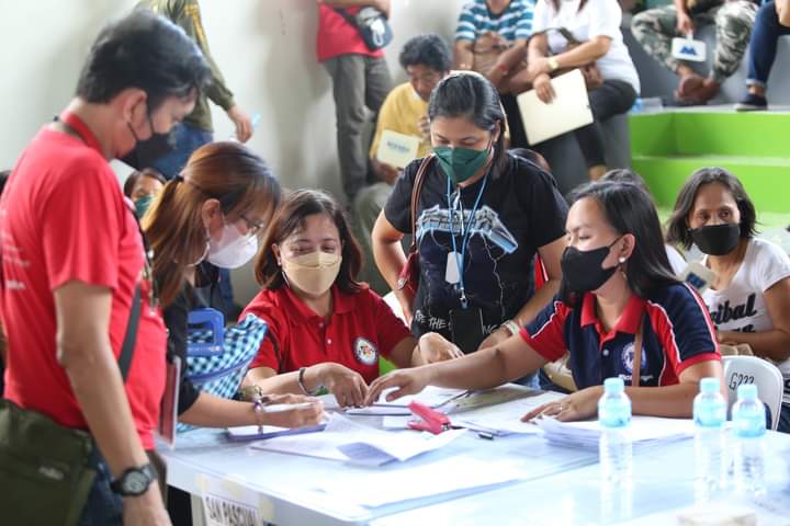 batspiocapitol's tweet photo. #HelpInMotion: Sa gabay ng mga inisyatibong nakapaloob sa governance thrust na H.E.L.P. Program, tuloy-tuloy ang Pamahalaang Panlalawigan ng Batangas sa paghahatid ng mga mahahalagang proyekto, tulong, at serbisyo.
SAN PASCUAL, Batangas
March 24, 2022 https://t.co/Qmlnjg8PEH