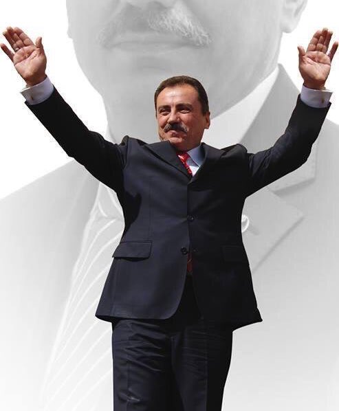 "Bir devlet adalet ile yükselir, zülüm ile yıkılır!
En zayıf insanın, en kuvvetli olandan hakkını kolayca aldığı devlet, adaletli devlettir."
Ruhun şad
Mekânın cennet olsun. 
 
#MuhsinYazıcıoğlu