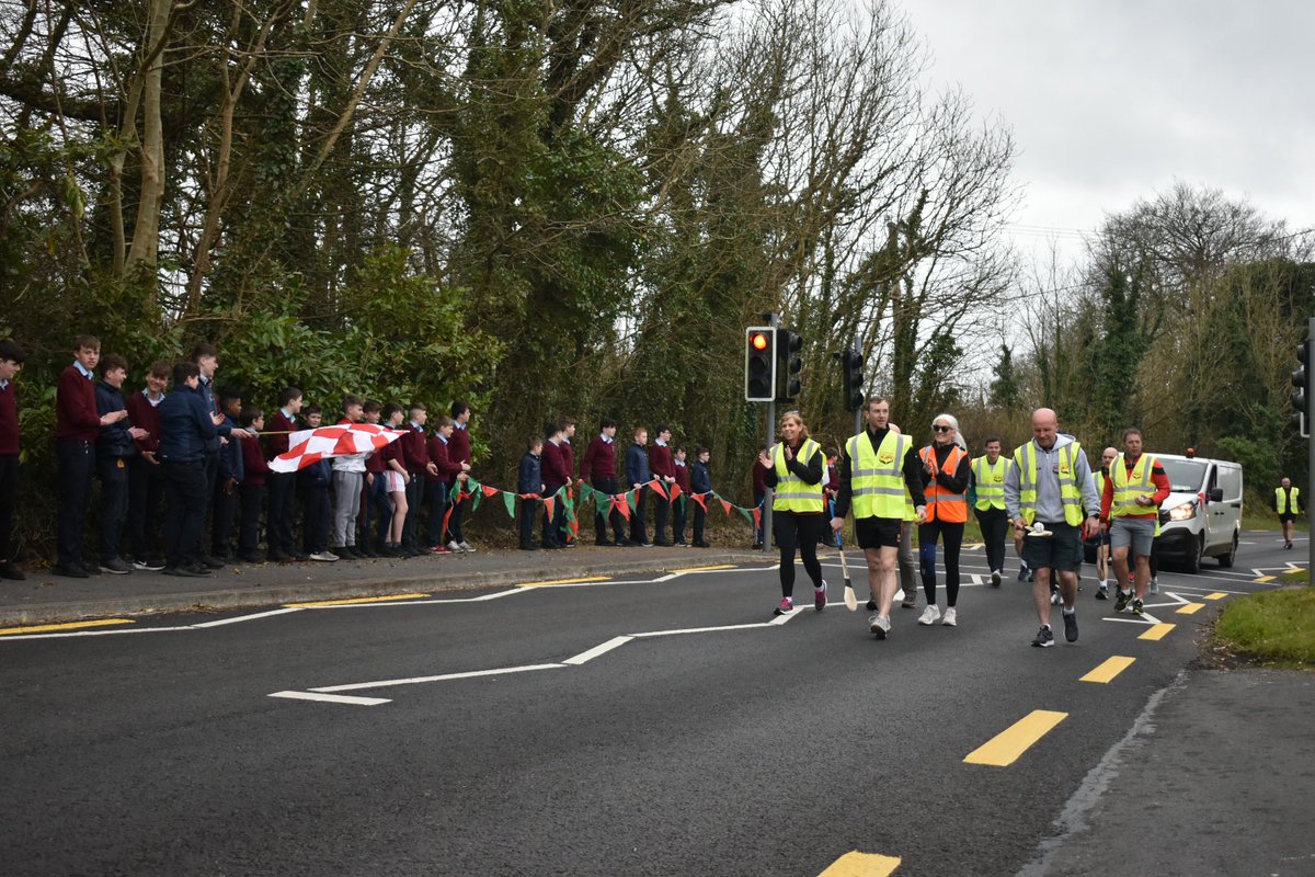 Hurling for Hope tweet media