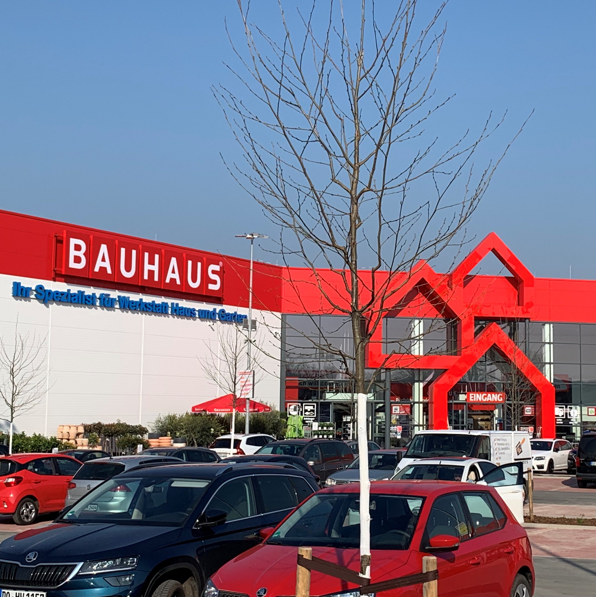 BAUHAUS Deutschland on Twitter "Wir sind zurück! An alter