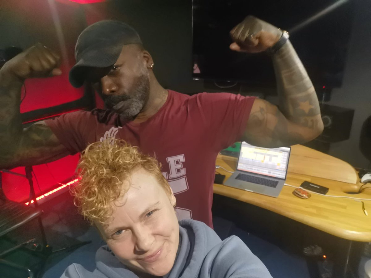 IN THE STUDIO with the awesomeness that’s HANNAH HOLLAND X ROY INC.  .  .