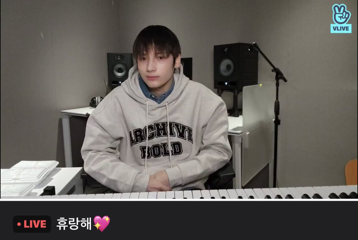 heysookai's tweet photo. hoshi would like him https://t.co/1JwA39lf7i