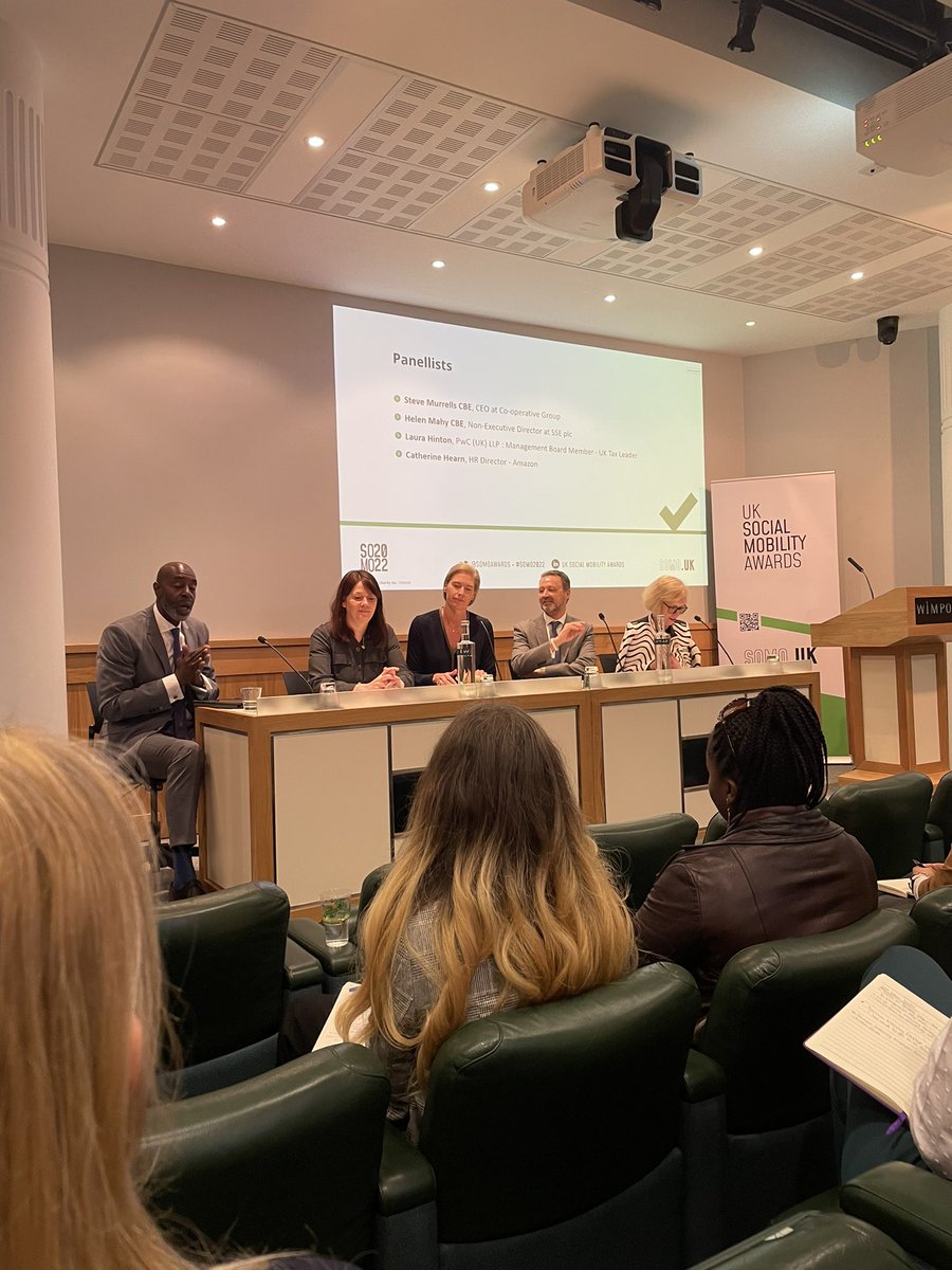 Superb panel at #somo2022 showing that social mobility is clearly on the agenda 👍