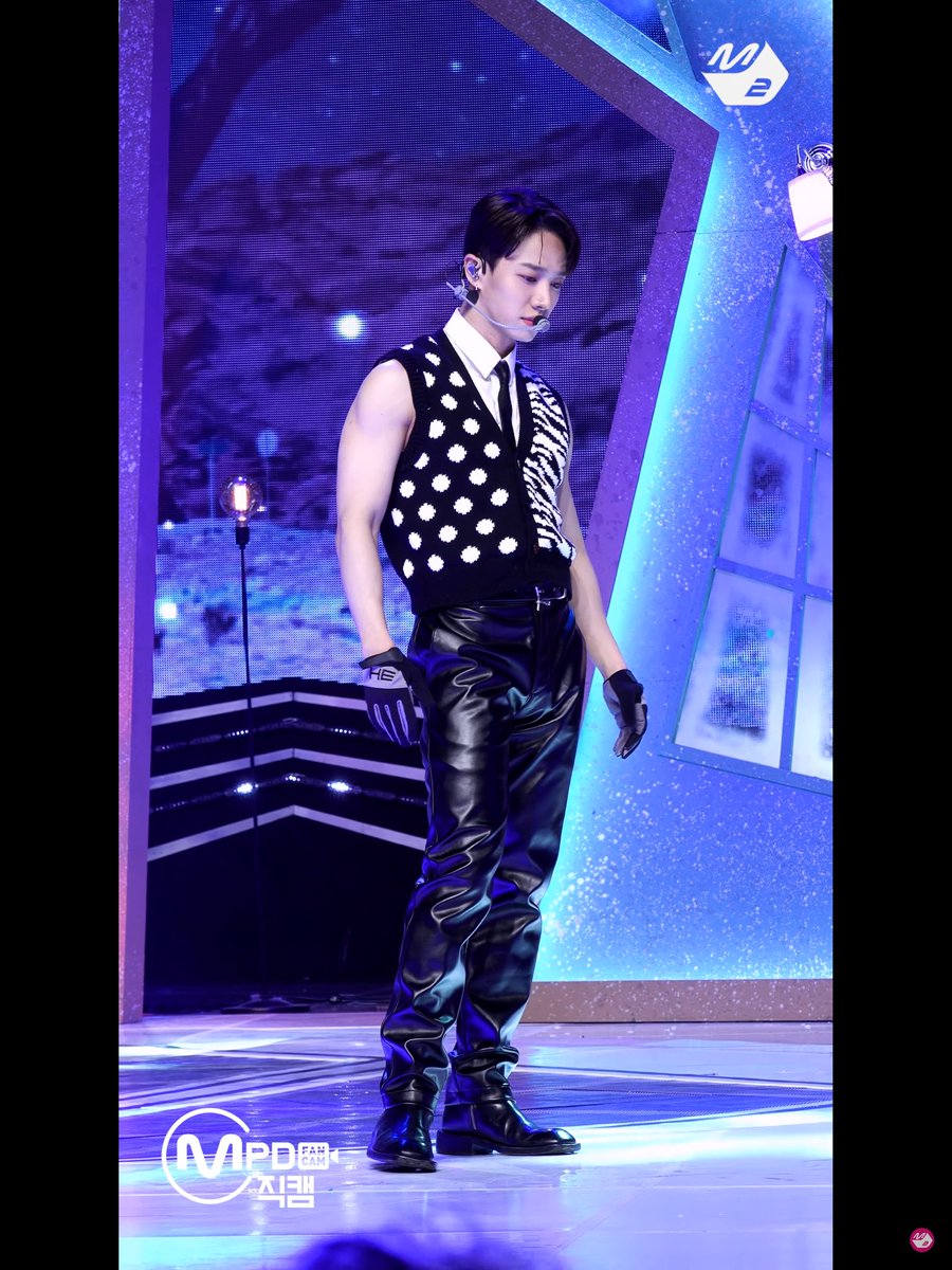 qqweqpp's tweet photo. หล่อมากกกกกกกกกก 
เกินต้านมากกกกกกกกกกกกกกกกกก 
#DAYDREAM #HIGHLIGH https://t.co/tIzbgagQkn