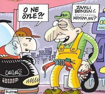 Cafein__34's tweet photo. Her gece pompa ya zam geliyor
Her gece olmaz ki ama 😁
Bu gece motorinin litre fiyatına 1 lira 37 kuruş zam haydi kuyruğa pompacılar bekliyor
#pompala
#motorinezam https://t.co/SHmS48l7hv