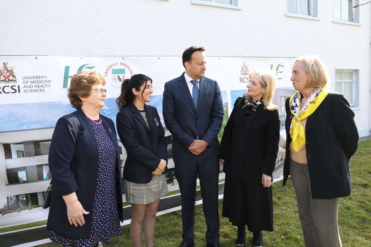 Great day at Connolly Hospital where Tánaiste and Minister for Enterprise, Trade and Employment, <a href="/LeoVaradkar/">Leo Varadkar</a> spoke optimistically of the promise and reality of physician associates in Ireland.#PAstotheRescue @ISPA_ @RCSIpastudies @DonnellyStephen