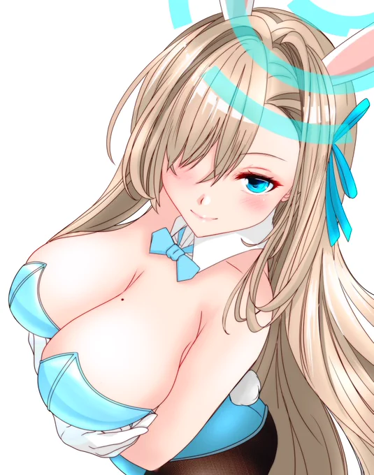 お誕生日ヽ('▽`)/  なお、バニーアスナ引けてません(ノ_<)
#ブルアカ #一之瀬アスナ 