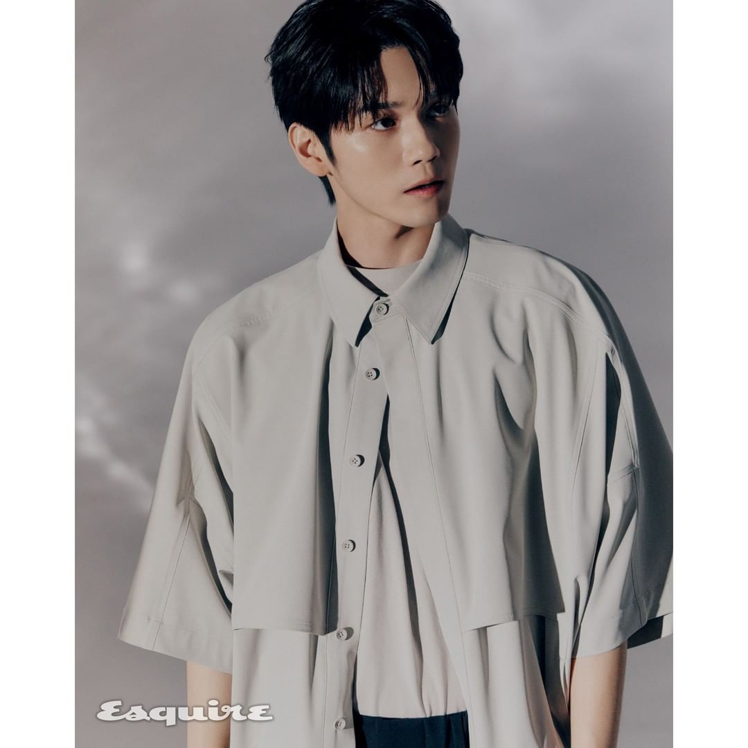 ong_star_950825's tweet photo. 옹성우만의 바다처럼 맑고 깊은 매력이 가득🌊
다양한 스타일을 담은 이번 화보는 에스콰이어 4월호에서 만날 수 있습니다🌿
진지하고 솔직한 인터뷰도 놓치지 말고 꼭 확인하세요!💙
👉 https://t.co/4Vy6tIlFWz
#옹성우 #ONGSEONGWU #에비너 #evener #에스콰이어 #4월호 https://t.co/nl9ITMoppL