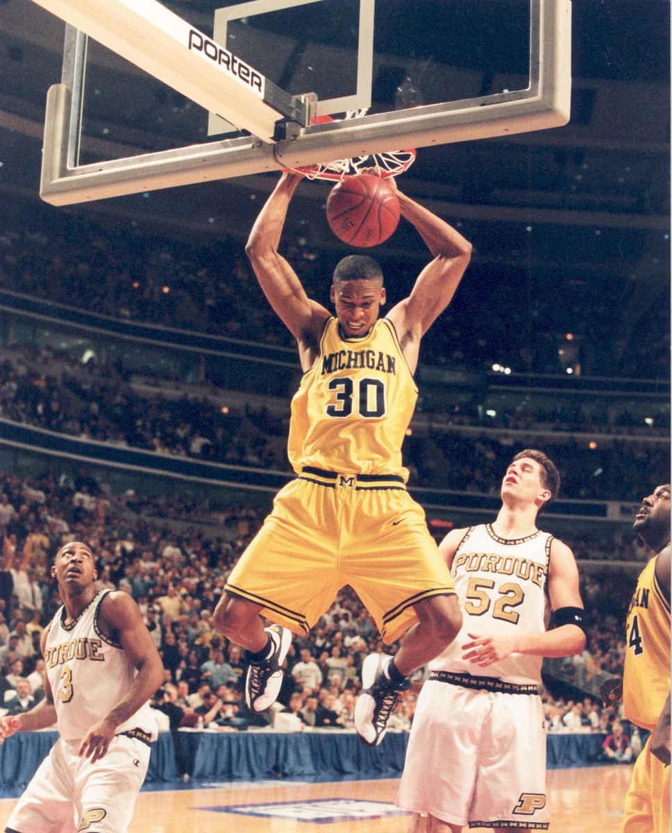 darcyhenry22's tweet photo. @PowellAnalytics Maceo Baston https://t.co/FEgGfYQ5IC