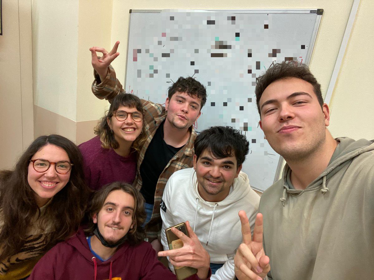 elTindercat's tweet photo. L’equip del Tindercat que no es veu es va reunir ahir per ultimar els detalls del que anunciarem diumenge

Només em deixen dir-vos que el que farem és fort 👀 https://t.co/p4H1p632Eu