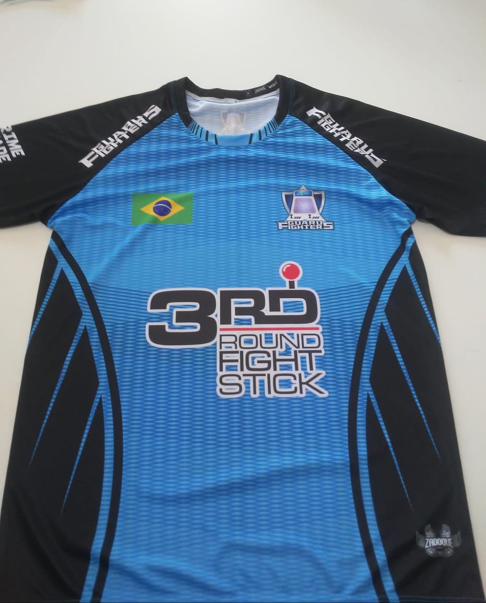 Guaru_Fighters's tweet photo. 🤩E olha só o que chegou 🤩
O manto dos nossos players em sua versão 2022 já está disponível!!!
Gostaram??
Então vem com a gente, garantam a camisa de vocês de forma personalizada com seu nickname clicando no link abaixo 👇🏽

https://t.co/Em6c0zntOh https://t.co/S9DGNDhkHa