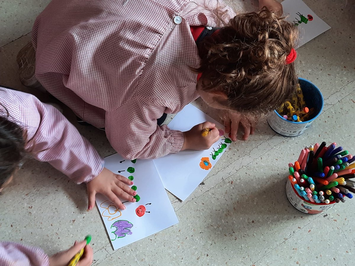 ColegiosElValle's tweet photo. The very hungry caterpillar 🐛
#ColegiosElValle #EnglishCulturalWeek #PrimerCiclo #EducaciónInfantil #2INF #SCH #ElValle https://t.co/RSR2Fp66ya