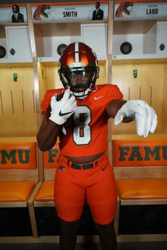 Carmello Murphy tweet media