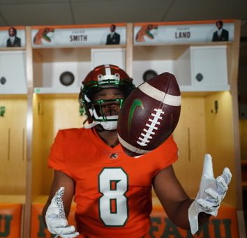 Carmello Murphy tweet media