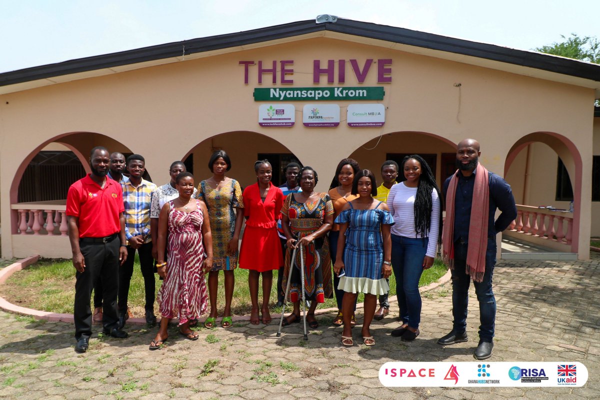 iSpaceGh's tweet photo. The feedback session with TechFarm's Digiwoman participants and facilitators focused on the impact of training and lessons learned.
#ChooseToInclude
#iSpaceImpact
#Inclusion
#GAP
#GenderAwareness
#DigiWomen https://t.co/fuFGqtdfdH