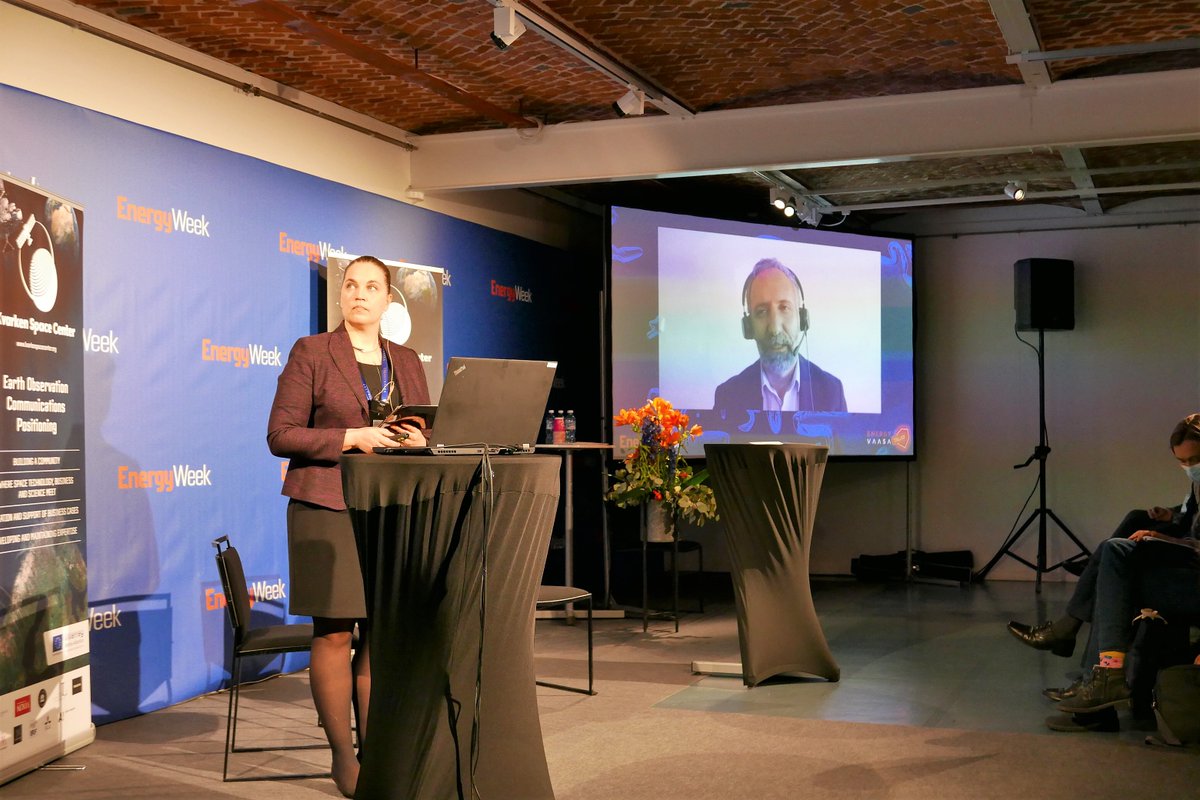 Earth observation and GNSS synergies in the energy and raw materials sectors were presented by <a href="/escalonaeduard/">Eduard Escalona</a> from <a href="/EU4Space/">🇪🇺 EUSPA - EU Agency for the Space Programme</a>.