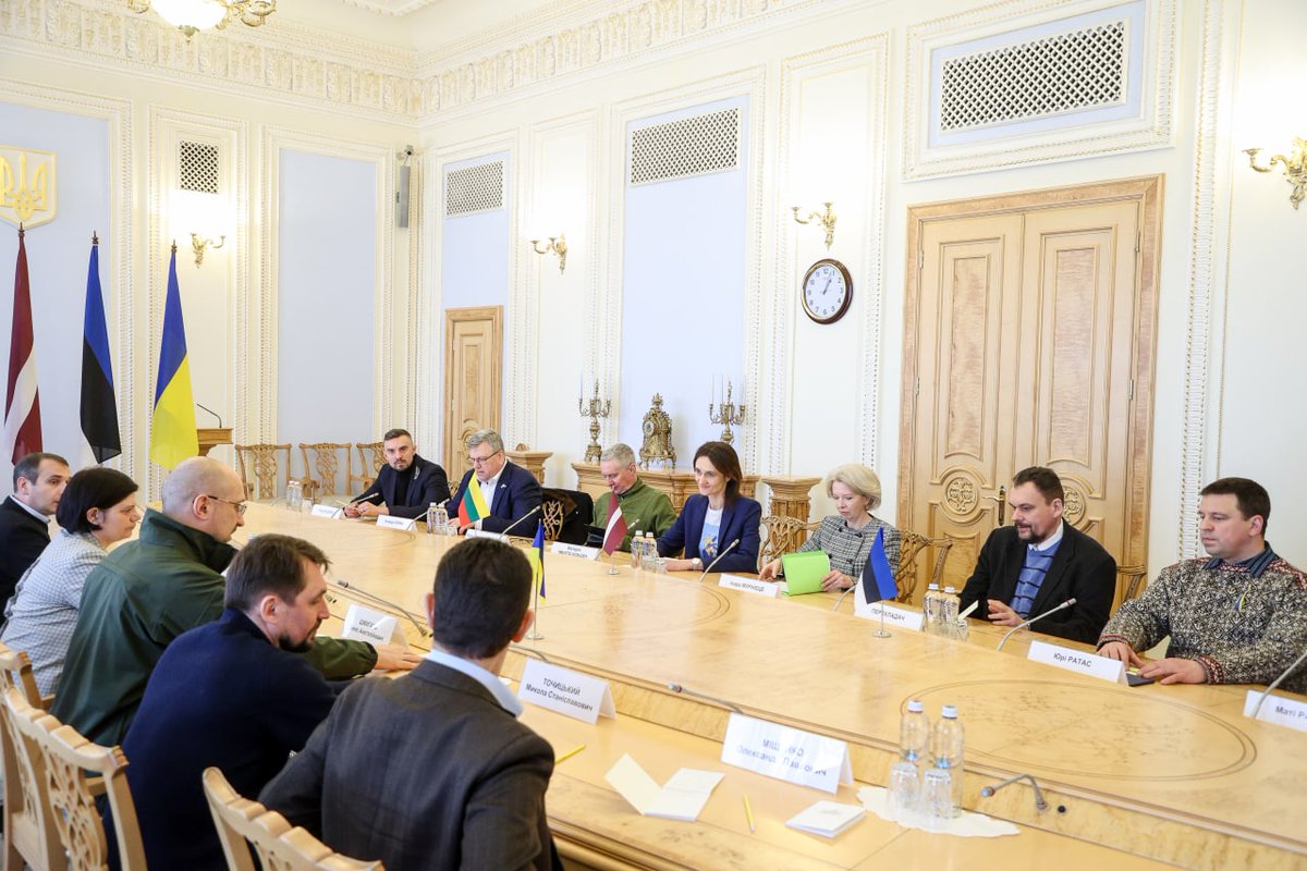 Thanked the leadership of #Lithuania, #Latvia and #Estonia on behalf of the Government. Grateful to each citizen of these countries for sheltering Ukrainians and all support for #Ukraine. Let's stop the aggressor together! 3/3