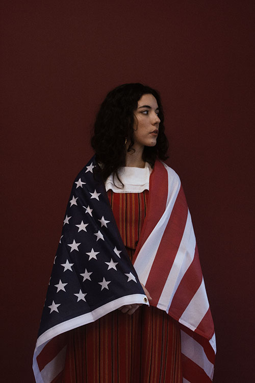 From the Issue 02 gallery wall:

1 Paula Humberg
2 Elliott Cole
3 Mark Massey @markmassey99
4 Andreea Andrei

1 2
3 4

blackriver.online/issue-two
#BlackRiverIssue02