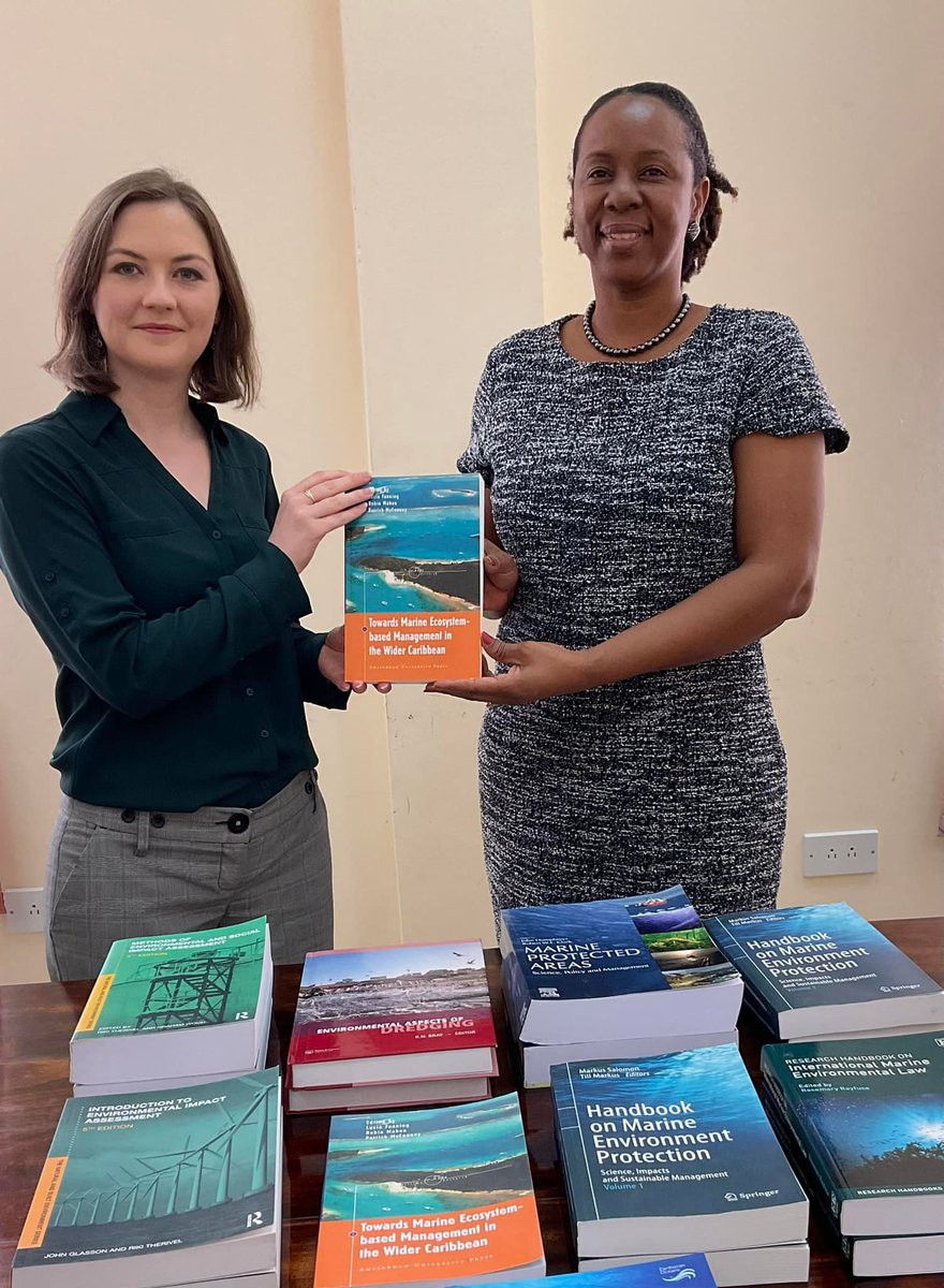 CefasGovUK's tweet photo. Cefas’ Rachel Mulholland met with the Ministry of Agriculture, Land, Housing and Environment in @GOMontserrat, including Permanent Secretary Mrs Beverley Mendes, part of @Darwin_Defra funded project to improve management of the marine environment and resources in Montserrat. https://t.co/gm8E1DUNj7