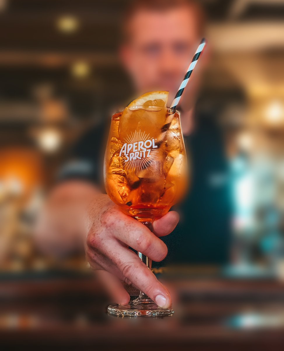SchoolhouseD4's tweet photo. Forecast for the next few days is schedules to be warm &amp; sunny! Make sure to stop by @schoolhouseD4 and soak up the sun and the atmosphere 🍹

#lovindublin #aperol #aperolspritz #summervibes #dublin #cocktails #discoverdublin #dublinfoodguide #dublincity #visitdublin #ireland https://t.co/cH7XJ3jg8f