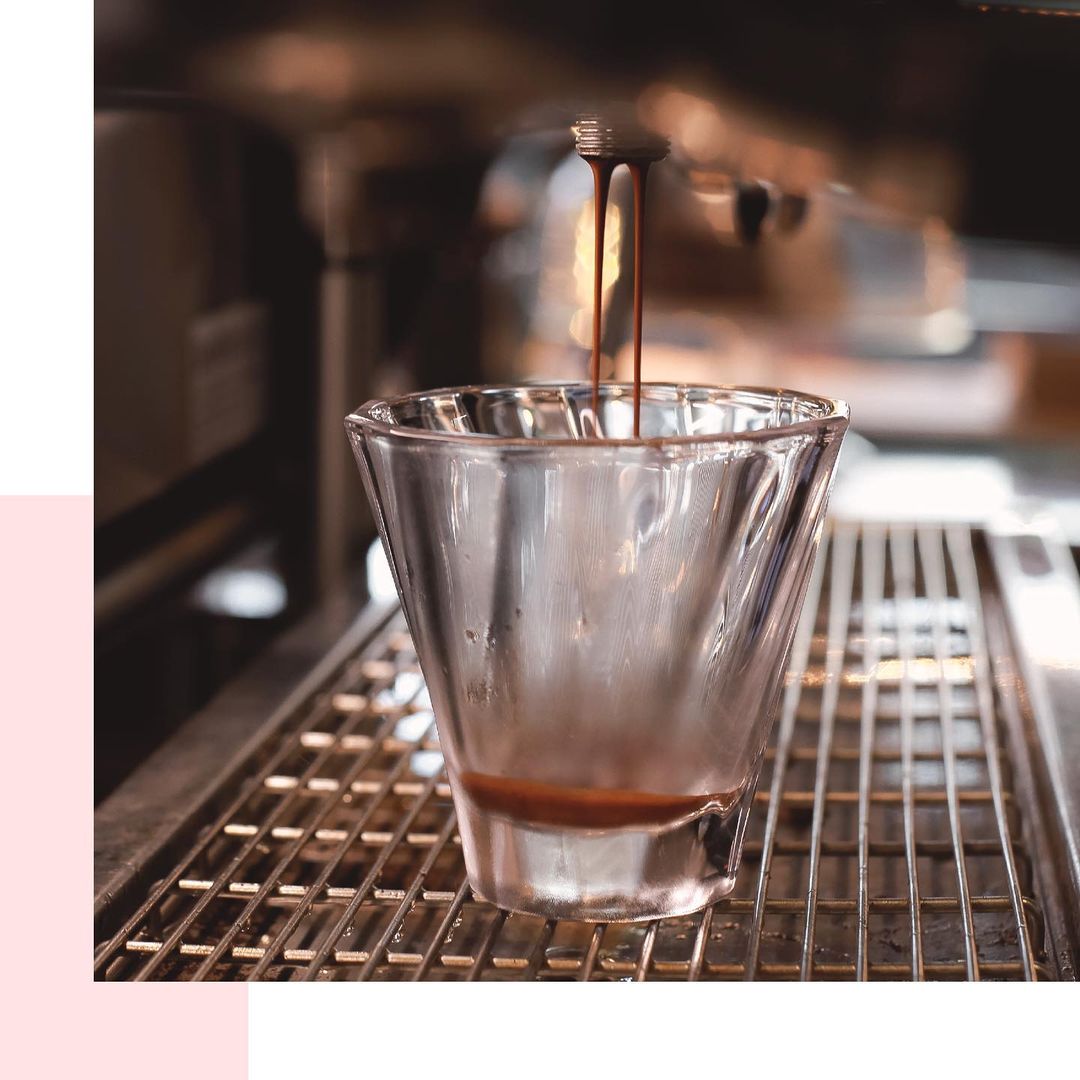 Serve espresso with a twist!  These <a href="/LoveramicsUK/">LOVERAMICS</a> Urban Twisted espresso glasses are the ultimate statement shot glass. Plus: at 5mm thick thy retain the heat really well too.

ow.ly/lrrr50HI4Qf