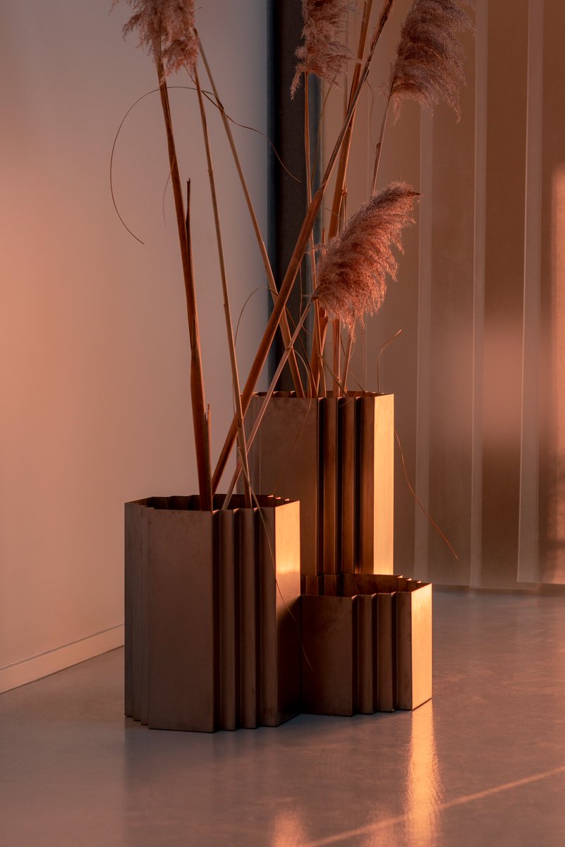 VASES VILLA by Studio Briand &amp; Berthereau

Dear friends,

we are pleased to present the Vases Villa by Studio Briand &amp; Berthereau.

Discover the "Vases Villa"!
galeriemica.com/en/collection/…

Studio Briand &amp; Berthereau
Realization by <a href="/Creze_Rennes/">Crézé</a> 
Édition <a href="/GalerieMICA/">Galerie MICA</a>