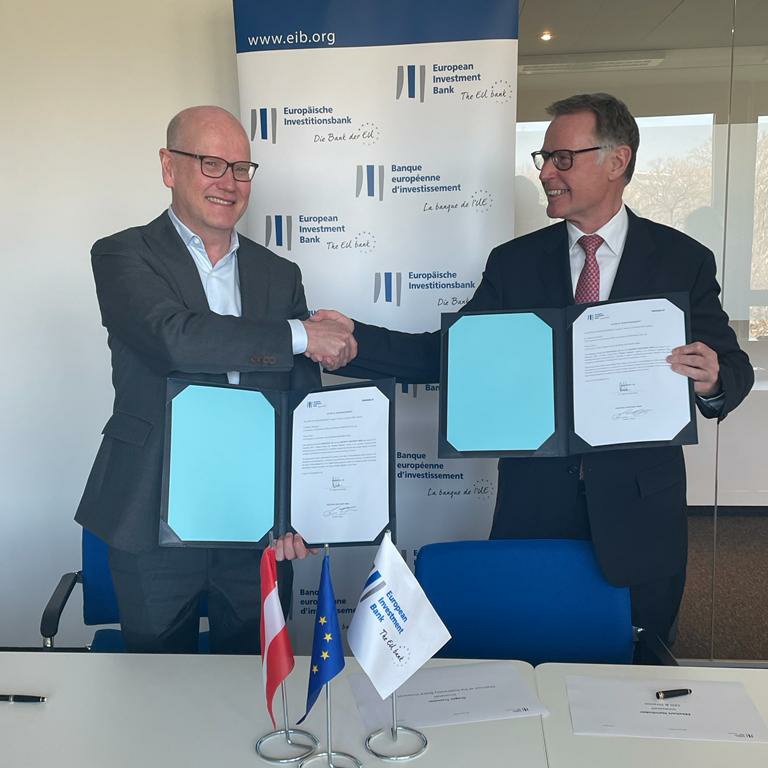 Innovative therapies for wide spread diseases: Vice President @OstrosThomas signs financing agreement with the heads of Austrian company Innovacell today at Vienna➡️ bit.ly/3Nh55kk