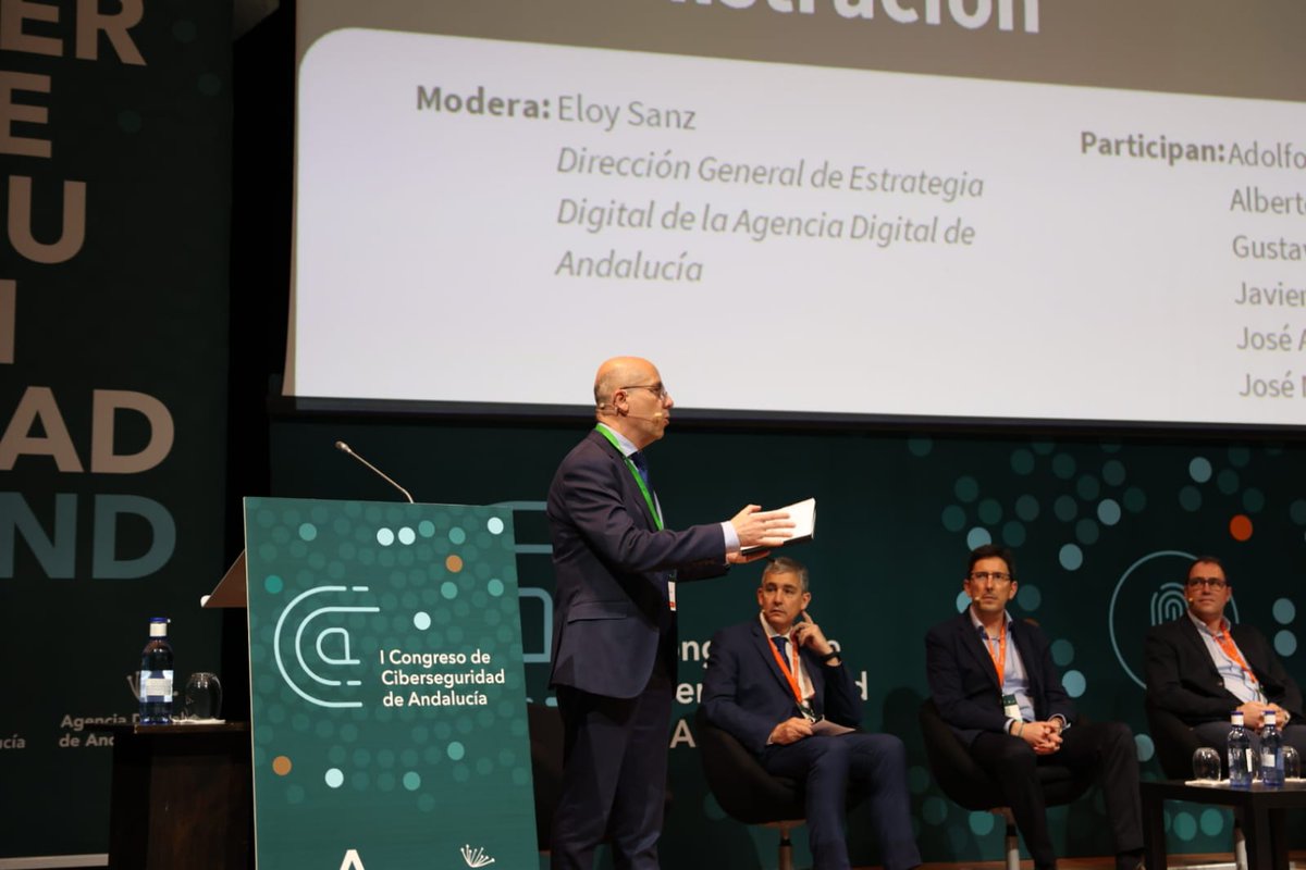 AgenciaDigAnd's tweet photo. ▶#CiberseguridadAND | Comienza "Un escudo único para la administración", mesa redonda sobre la responsabilidad de la protección de datos de la ciudadanía y la prestación segura de servicios públicos
🔹@interiorgob
🔹@amtega
🔹@CCNCERT
🔹@Ayto_Marbella
🔹@eprinsa
🔹@AgenciaDigAnd https://t.co/WEGdYbUIzn
