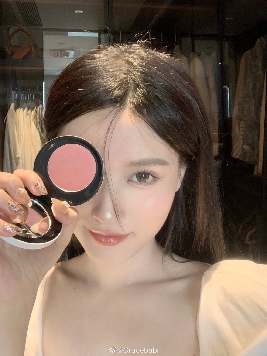 sttmpreorder's tweet photo. พร้อมส่ง
Hermes Silky Blush Powder ✨

28 Rose plume
54 Rose Nuit

1,780฿ ส่งฟรี 🏷 https://t.co/SMs7DSmrAm