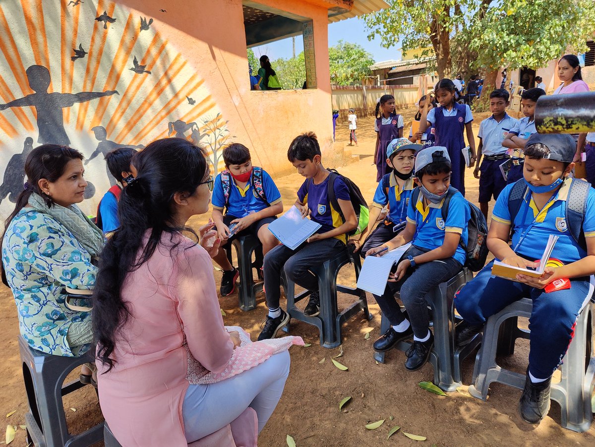 dbismatunga's tweet photo. Inquiring into the TD theme #HowWeOrganizeOurselves students explored real life challenges in the local systems during a field visit to the Zilla Parishad school in Jawhar, Palghar. #PYPEx #fieldtrips #experientiallearning @ibpyp https://t.co/4UyhWS6ifA