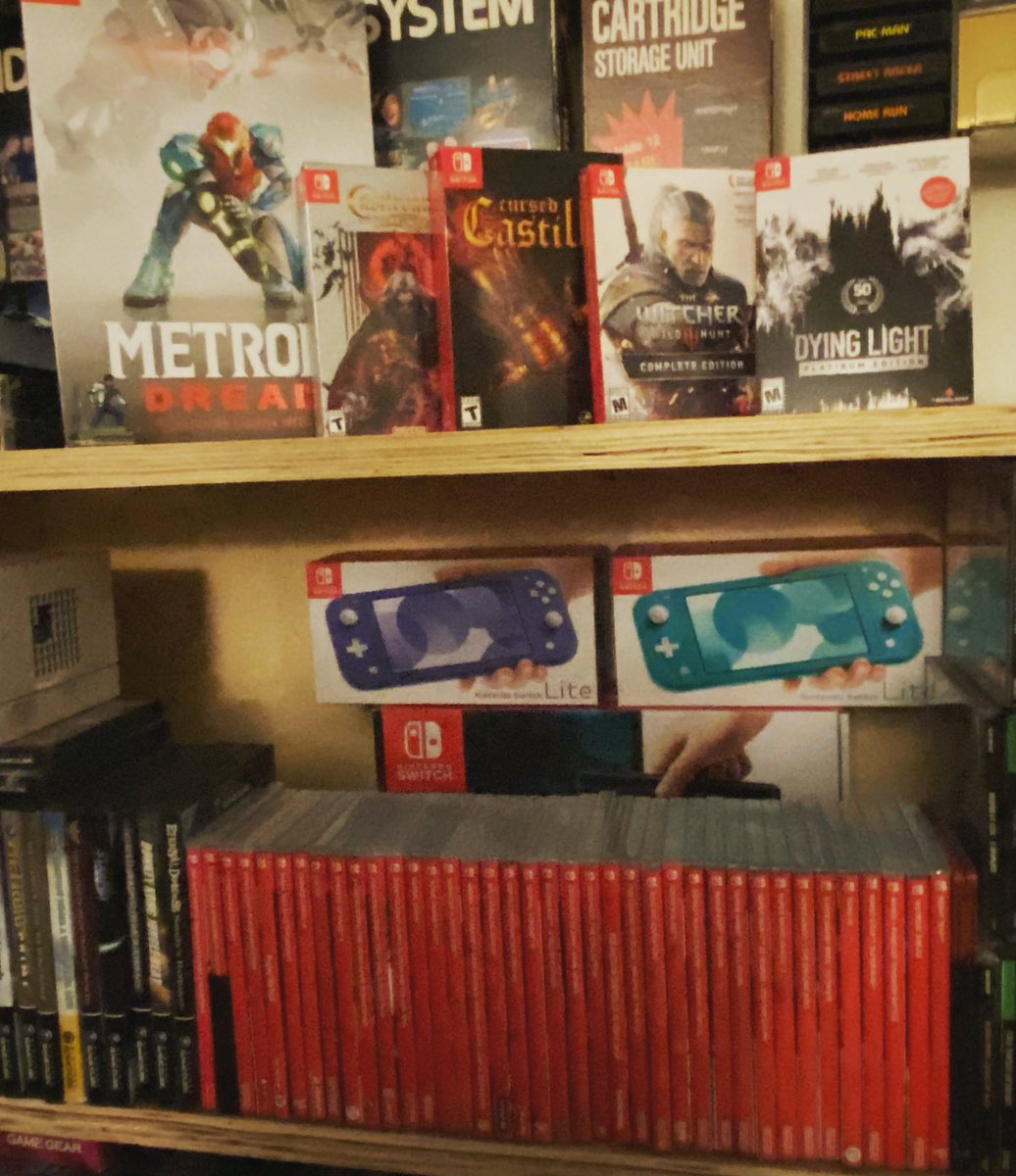VG_Legends's tweet photo. I love my switch collection. I’m really trying to beef up my special editions for it. It’s such an amazing little system. 😎🎮
#gaming
#NintendoSwitch
#nintendoswitchcollection https://t.co/k5066Ob1Mp