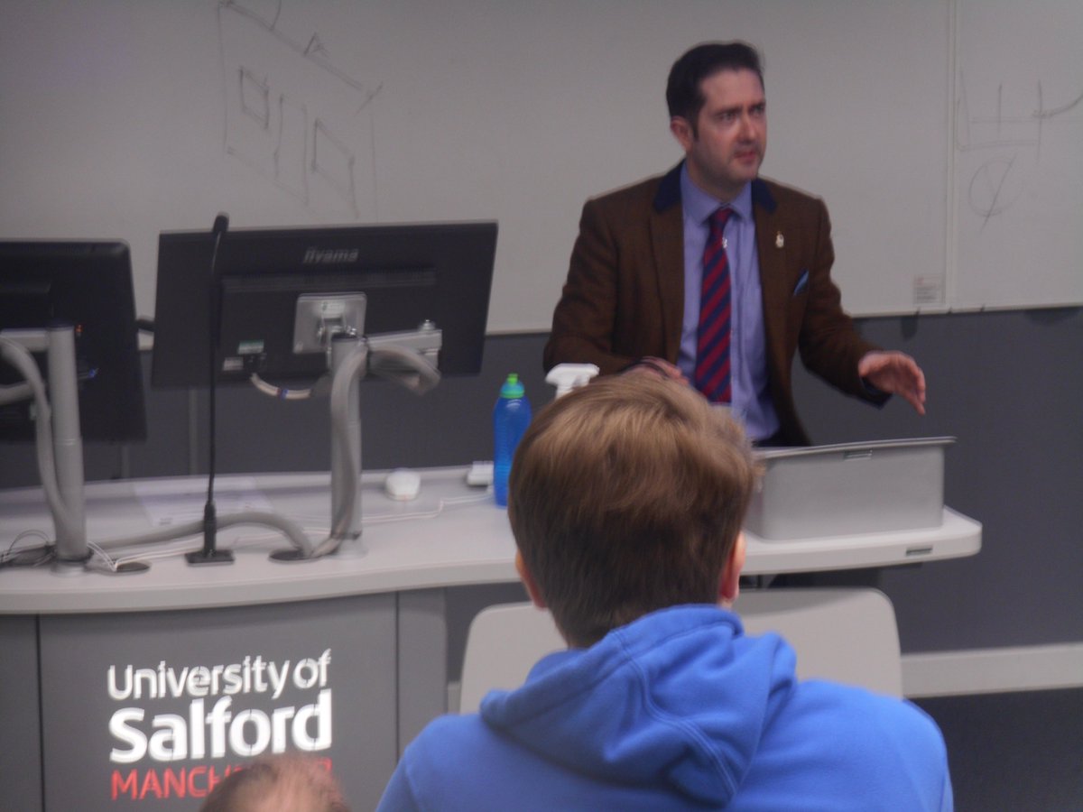 SalfordUni_PCH's tweet photo. Thank you to our former student @PaulWatso2 for his fascinating talk yesterday! #war #PTSD #veteran #pchatsalford #warfare @SalfordUni #BritishArmy #MentalHealthAwareness #VUAS #IrishGuards https://t.co/2q6qhq4dHz