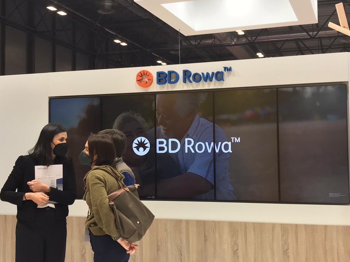 bdrowaes's tweet photo. ¡Están siendo días muy emocionantes y productivos en @infarma_salon !
Citas, reuniones y muchas visitas… Después de la pandemia, nuestro equipo está dándolo todo para asesorar a los visitantes interesados en automatizar sus farmacias.
Stand 5C15 Pabellón 5
#innovationforpeople https://t.co/XbUN78ZvZ4