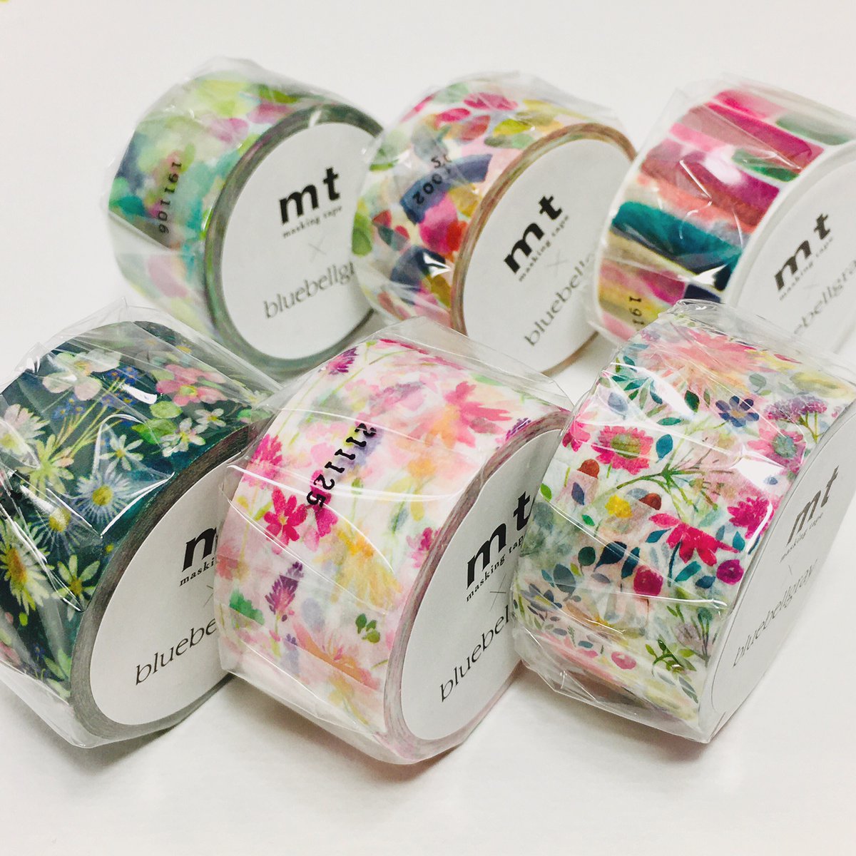 KONOHANA_PR's tweet photo. KAMOI『mt×artist series bluebellgray』マスキングテープ各種を発売中です。
https://t.co/MfT2fXLNmD
#kamoi #mt #bluebellgray
#マスキングテープ専門店このはな https://t.co/UvMxwU4SgE