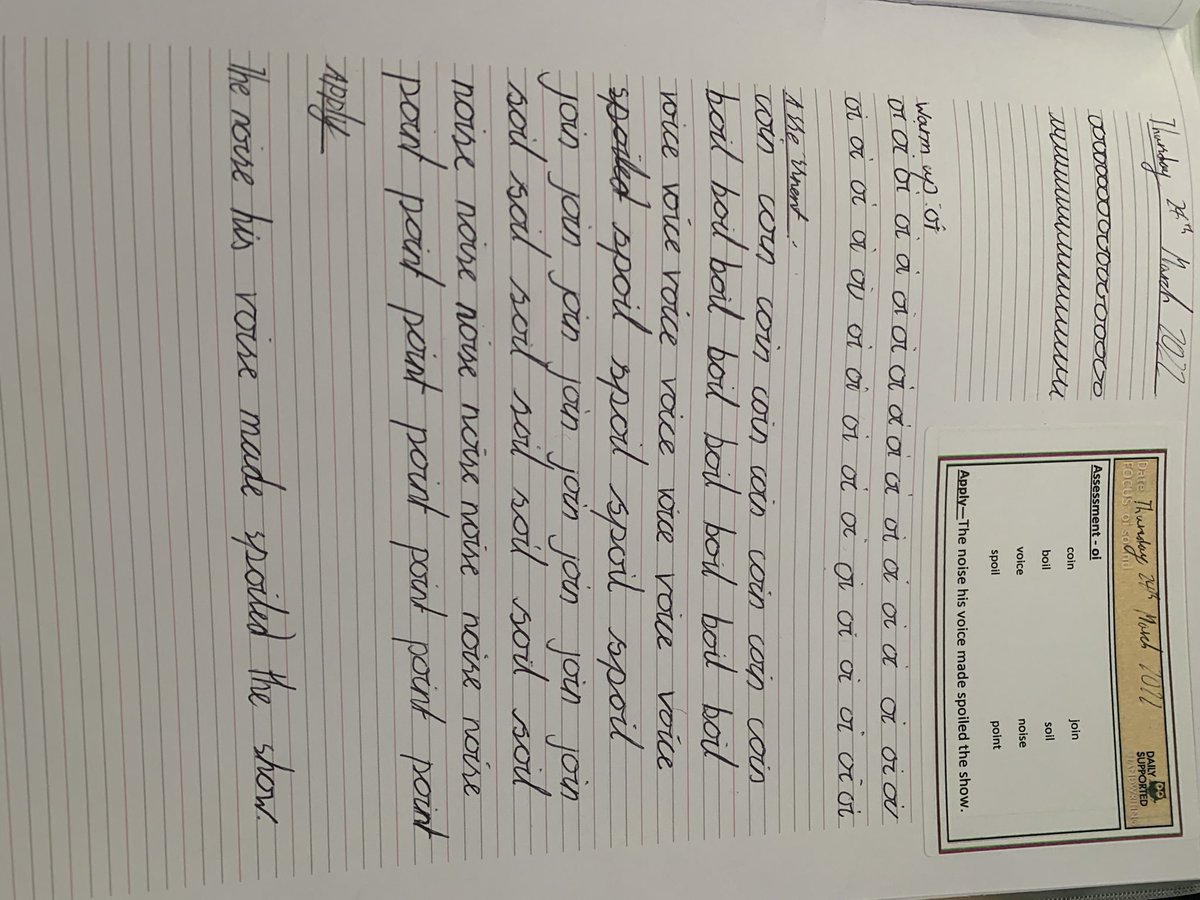 Miss_E_Lock's tweet photo. Handwriting transformations in 5D. Before and After. We try to each find a way to make our writing 1% better each time - this may be a particular join or formation. Small steps leads to bigger changes #improving #smallsteps #focus @NewWaveFed @woodberrydownN4 https://t.co/XOGQMhv0aY