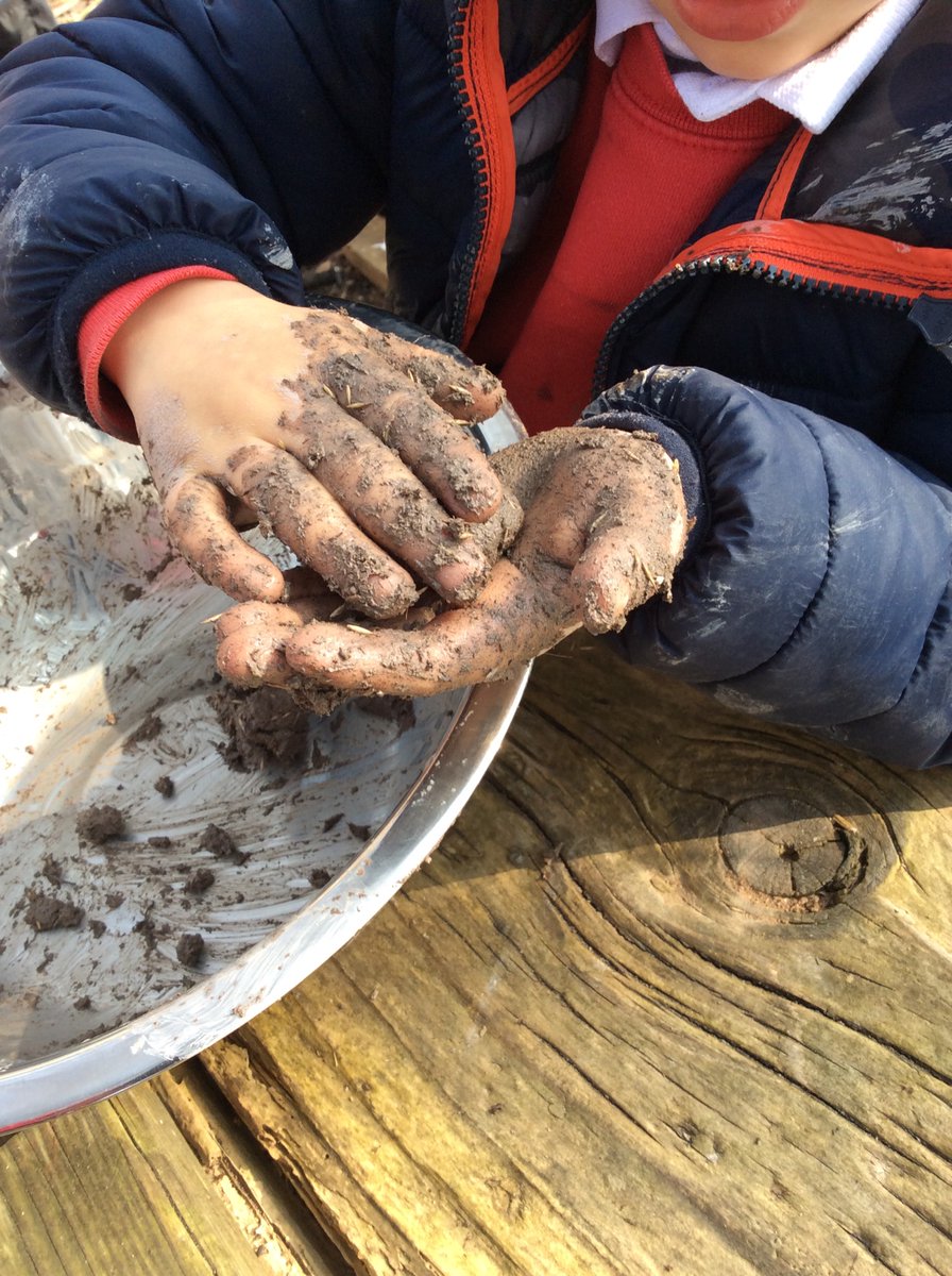 Mrs Karkoszka tweet media