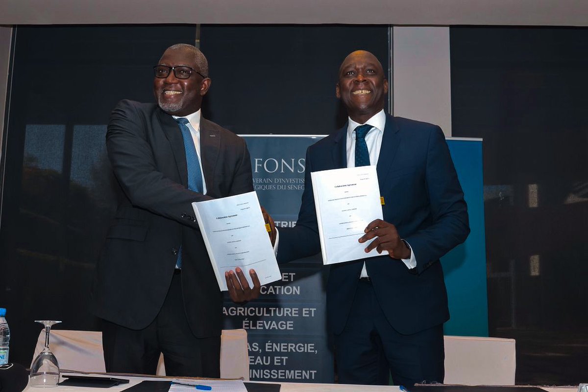 Fier d’avoir signé un accord avec <a href="/PapaDembaDIALLO/">Papa Demba DIALLO</a>, directeur général du <a href="/FonsisOfficiel/">FONSIS</a>, pour développer 20 000 logements abordables et de qualité au #Senegal. Accroître l'accès au logement est une priorité de l’IFC en #Afrique et est essentiel pour une croissance inclusive.