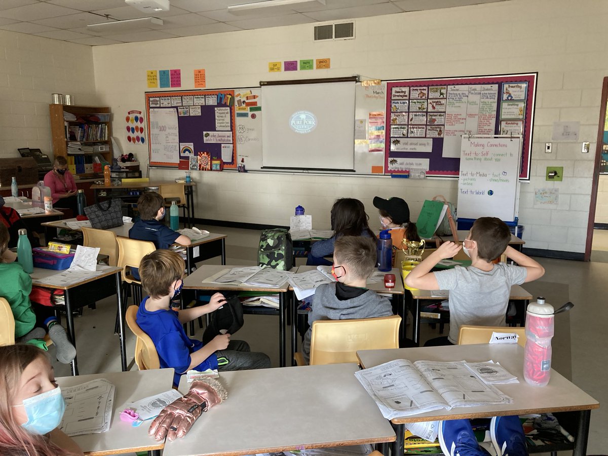 aulenback13's tweet photo. Another day virtually travelling. Today we are on Prince Edward Island learning about a Pork farm tour. @bbmon7 #gcft22contest  Fact fact: Sows are pregnant for 3 months, 3 weeks, and 3 days! https://t.co/hBQ43wsNIX