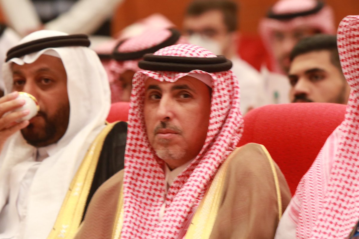 Ahmadsmajrashi's tweet photo. تشرفت بالخضور والمشاركة في الحفل الختامي للانشطة وبرامج اللجنة لعام 2021م يوم الاربعاء الموافق20-8-1443 الموافق 23-3-2022 مساء بقاعة مسرح التأهيل الشامل 
@Oab_111 
@massr2030 https://t.co/qtAFxFSrqt