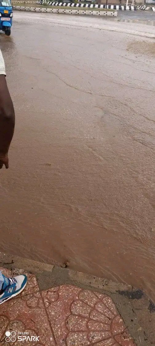 GamachuGalchu's tweet photo. Henna nuuti garaa wolii laannee, waandhilleen garaa nuu laafa! Ganni galeera, bonni labuu darreera. Waaqa Rooba misaa fi sifaa nuu godhi! https://t.co/NVLDqswuVT