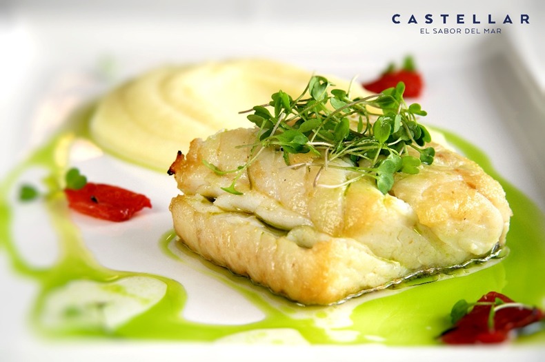 MCastellarSL's tweet image. ¡Shhhs! 🤫¿Escuchas?👂… ¡Nuestro bacalao al punto de sal está pidiendo a gritos ser comido!🤤
Es tiempo de pescado y uno de los reyes es el bacalao. En Mariscos Castellar, lo tenemos en su punto óptimo de sal y en un sinfín de presentaciones🙌
#MariscosCastellar