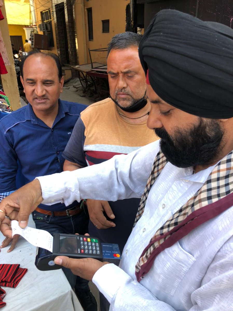 JPDCLofficial's tweet photo. We have intensified disconnection drives to recover pending Electricity arrears &amp; request our Consumers to deposit the same to avoid disconnections. It can be done thru POS on spot. FYI, Our Sub Div-II, Shastrinagar collected Rs 13.05 Lacs in the m/o Mar
@ShivAnantTayal @diprjk https://t.co/z0qb06ACbm